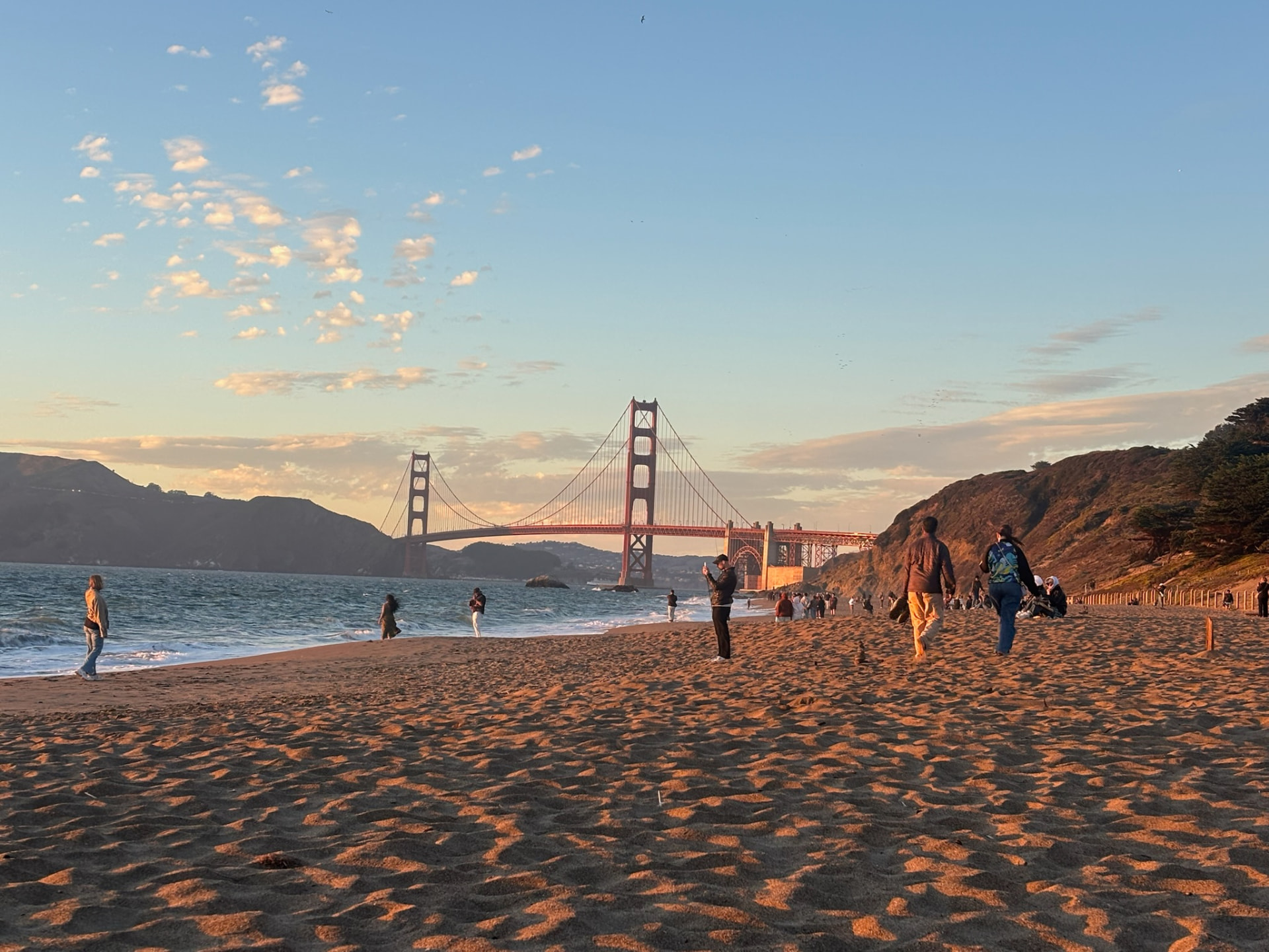 Strand mit Golden Gate Bridge in den USA zum Thema Chlor auf Reisen