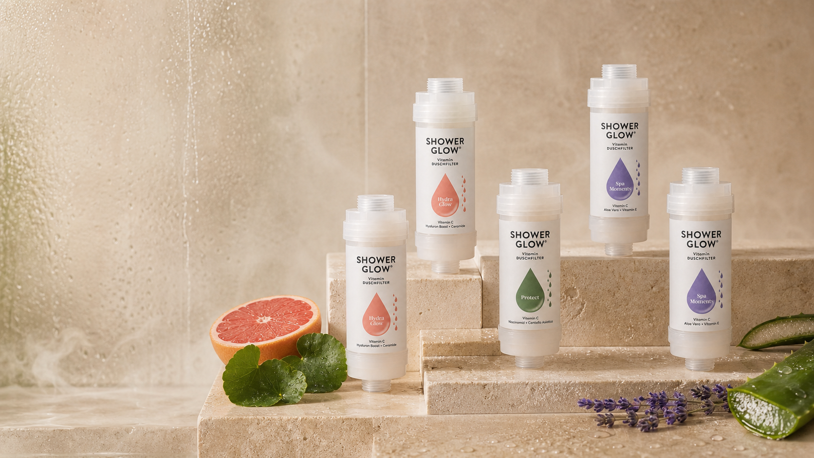 ShowerGlow Filter auf Steinstufen mit Grapefruit, Centella, Lavendel und Aloe Vera